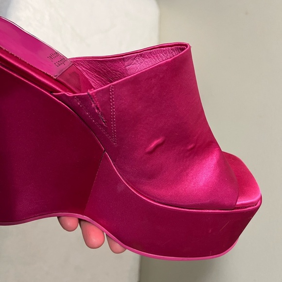 Jeffery Campbell Free People Sydney Raspberry Satin Wedges Sz 7 - Picture 4 of 6